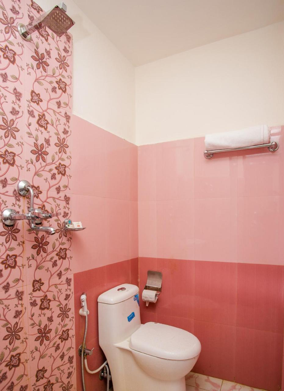 קטמנדו Oyo 142 Co International Guest House מראה חיצוני תמונה