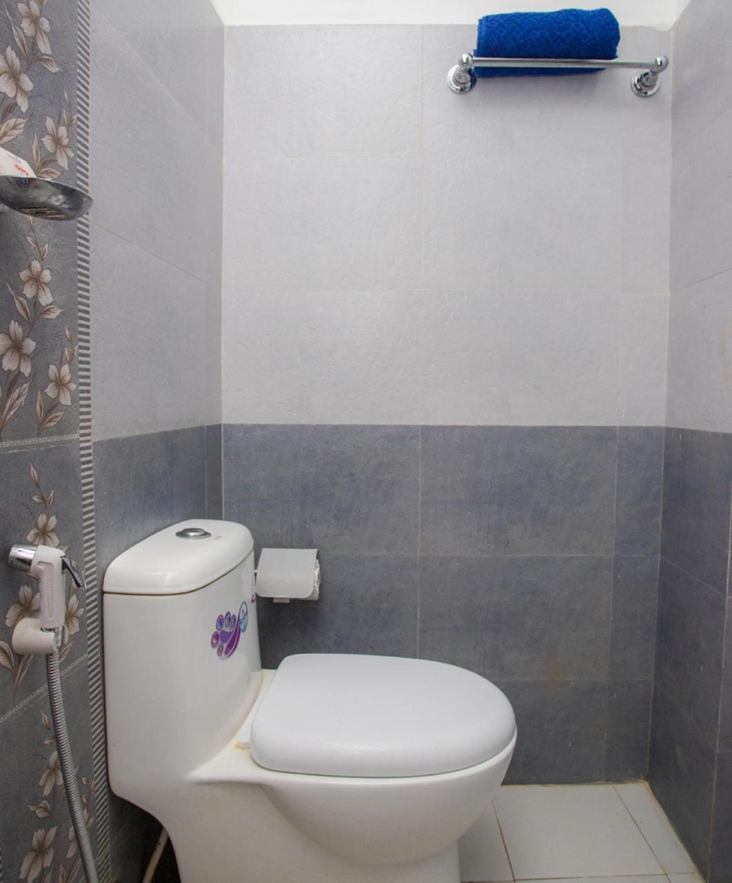 קטמנדו Oyo 142 Co International Guest House מראה חיצוני תמונה